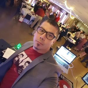 Meet your Posher, Dj